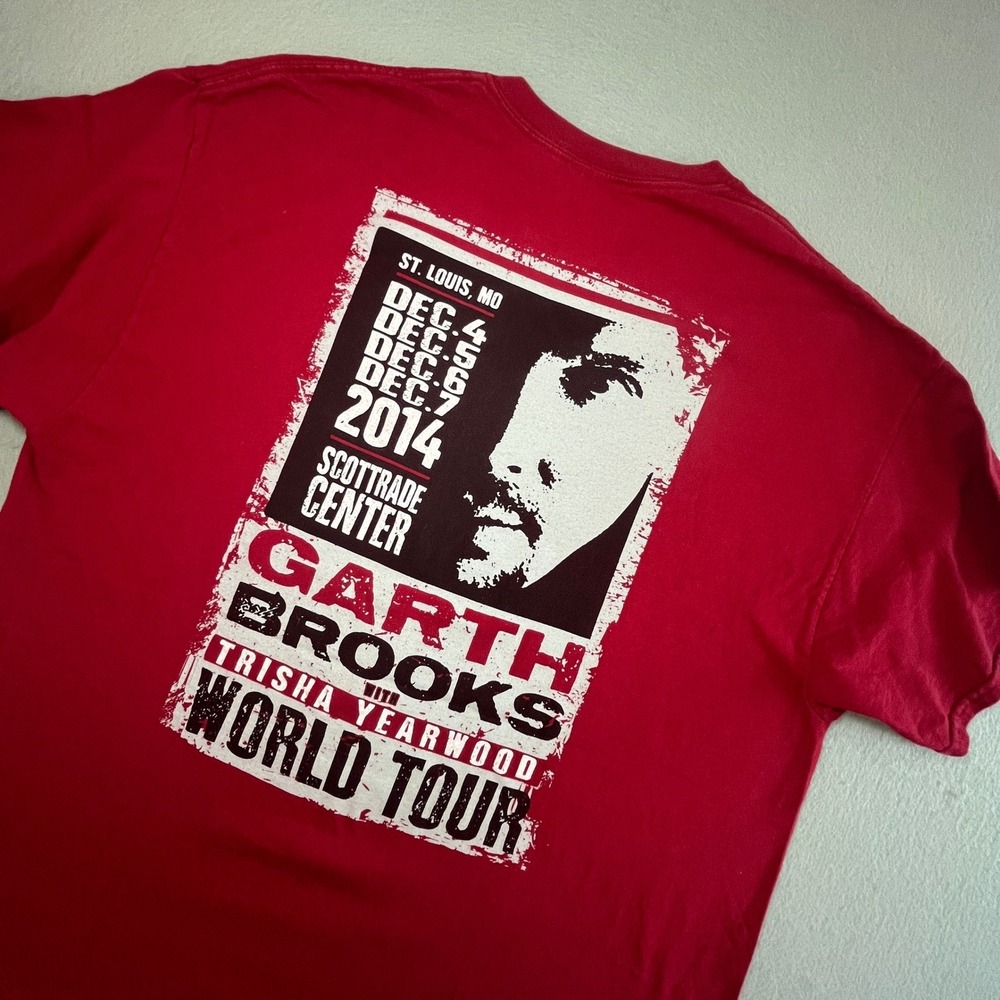 Garth‎ Brooks Trisha Yearwood World Tour 2014 Red T-Shirt XL